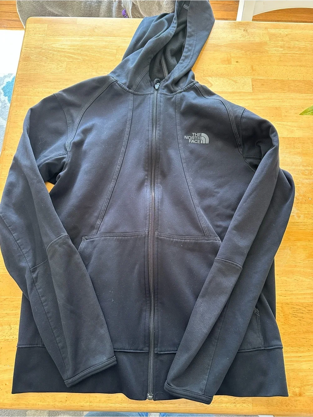North Face men’s hooded jacket medium